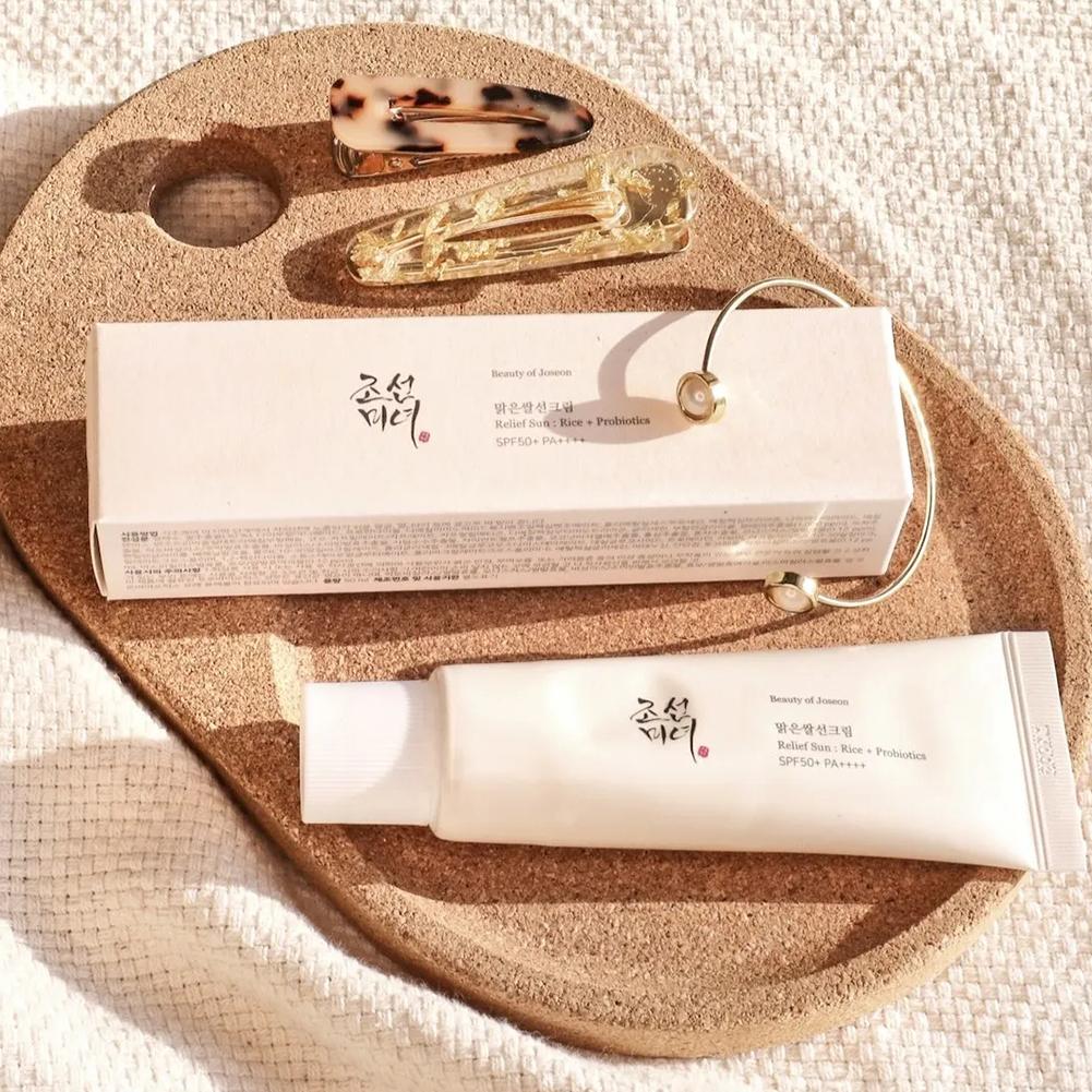 SPF50+ Anti UV Sun Block Facia - مراجعة Spf 50 Sunscreen وسعره