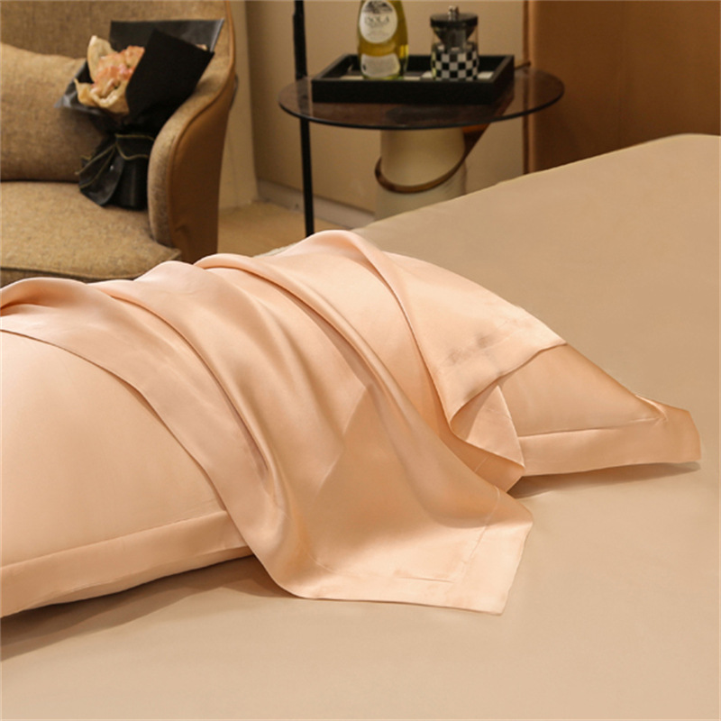 100% Mulberry Silk Pillowcase  - مراجعة Skincare Queen وسعره